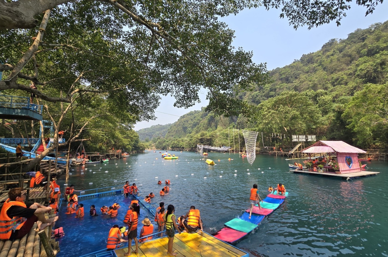 Du lịch Quảng Bình mỗi mùa một giác quan