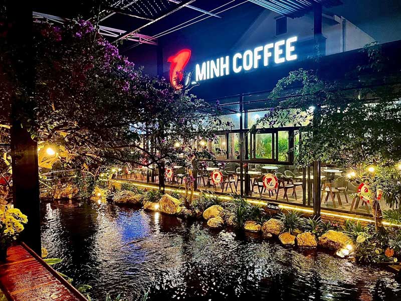 Minh-Coffee-Cafe-ca-Koi