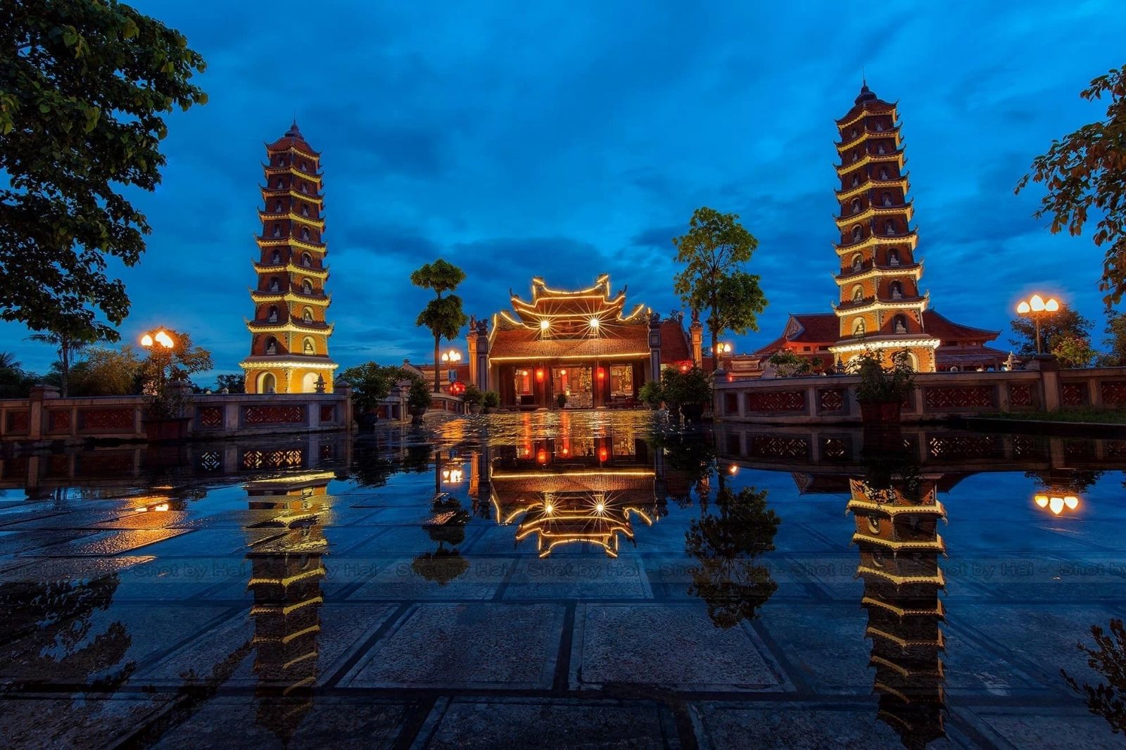 Chùa Hoằng Phúc với vẻ đẹp cổ kính, uy nghiêm