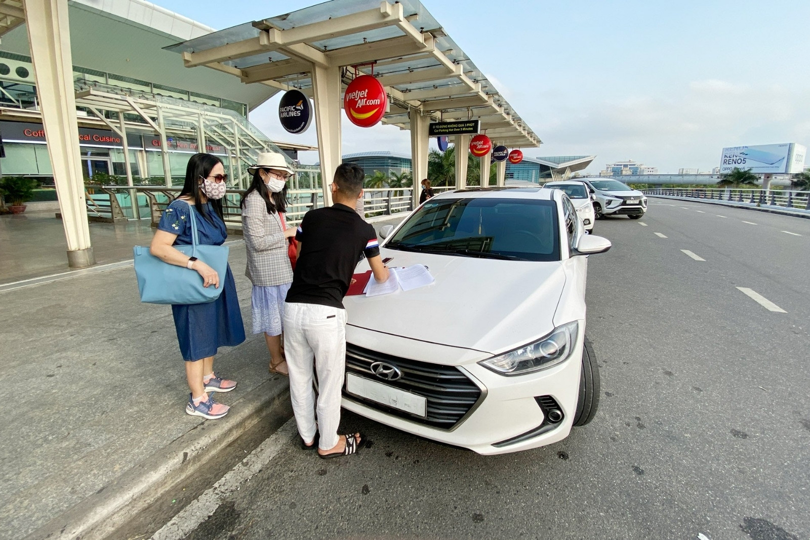 Dịch vụ cho thuê xe du lịch ở Ba Đồn của QBTravel