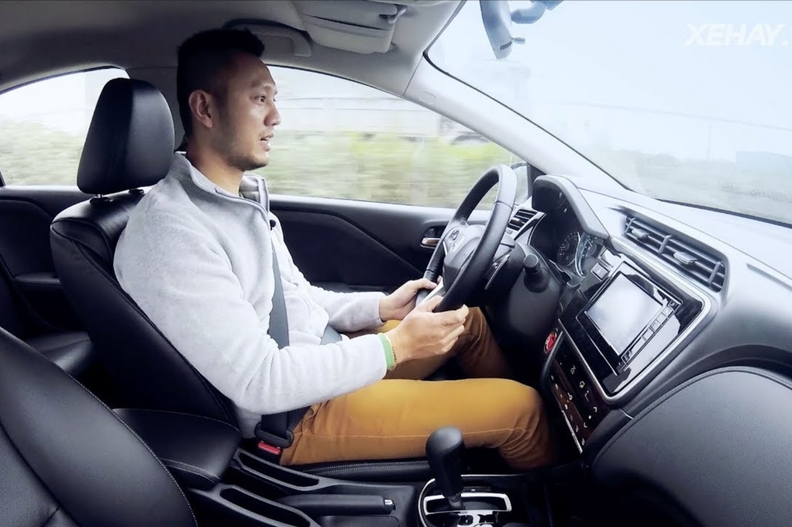 Tùy nhu cầu cá nhân để lựa chọn hình thức thuê xe phù hợp