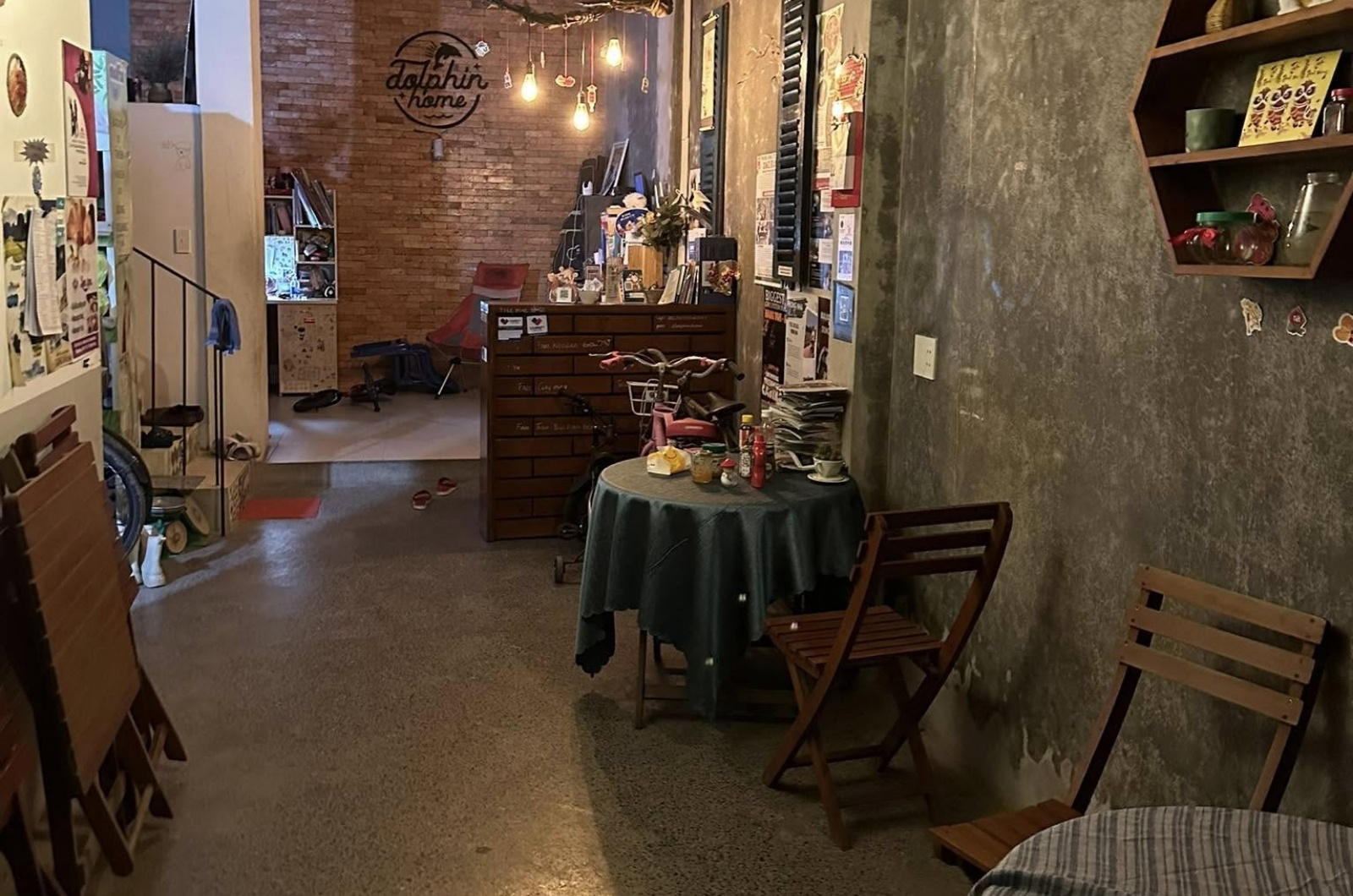 Không gian ấm cúng tại Dolphin Homestay