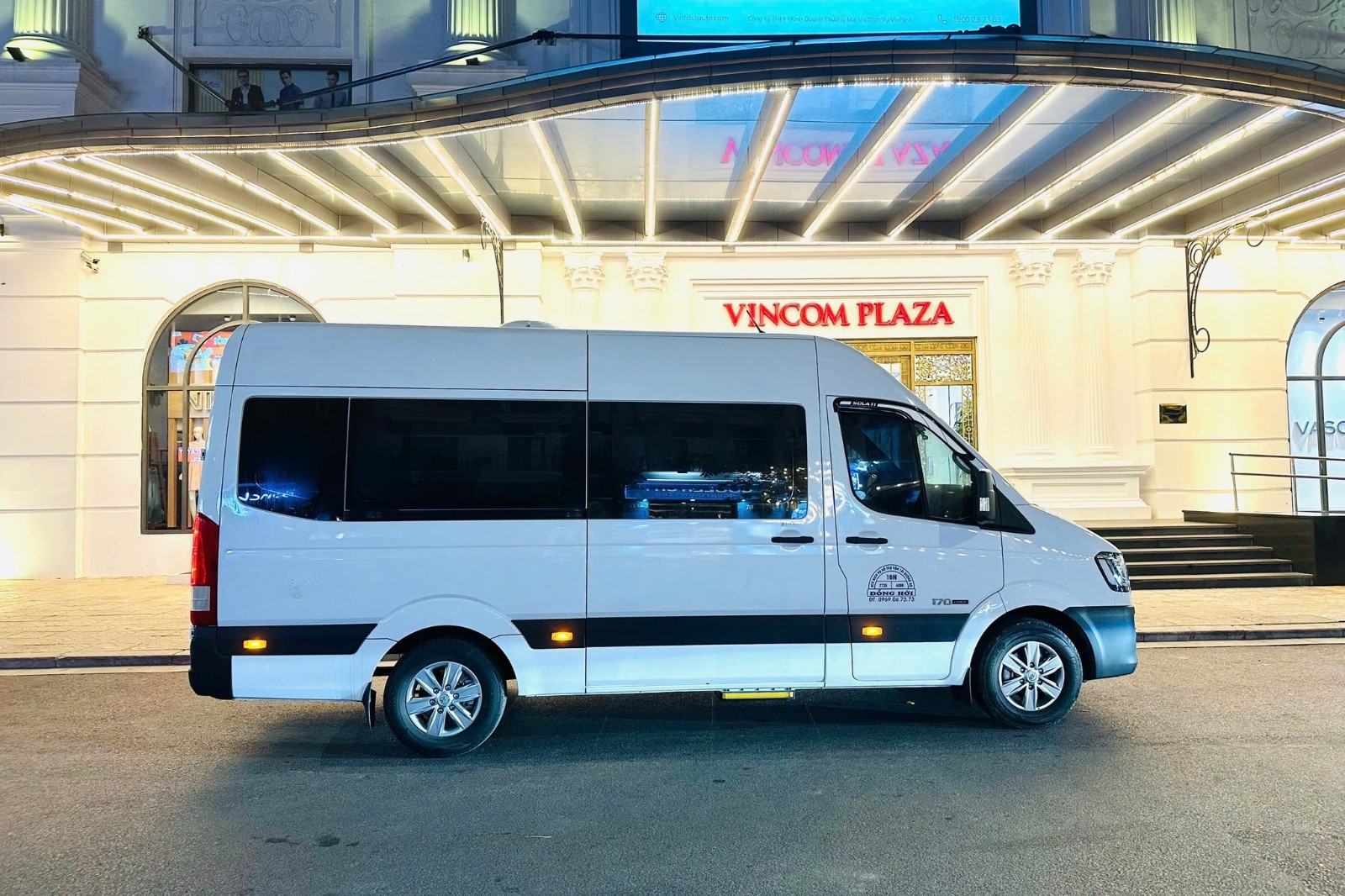 Lựa chọn đơn vị cho thuê xe 16 chỗ uy tín