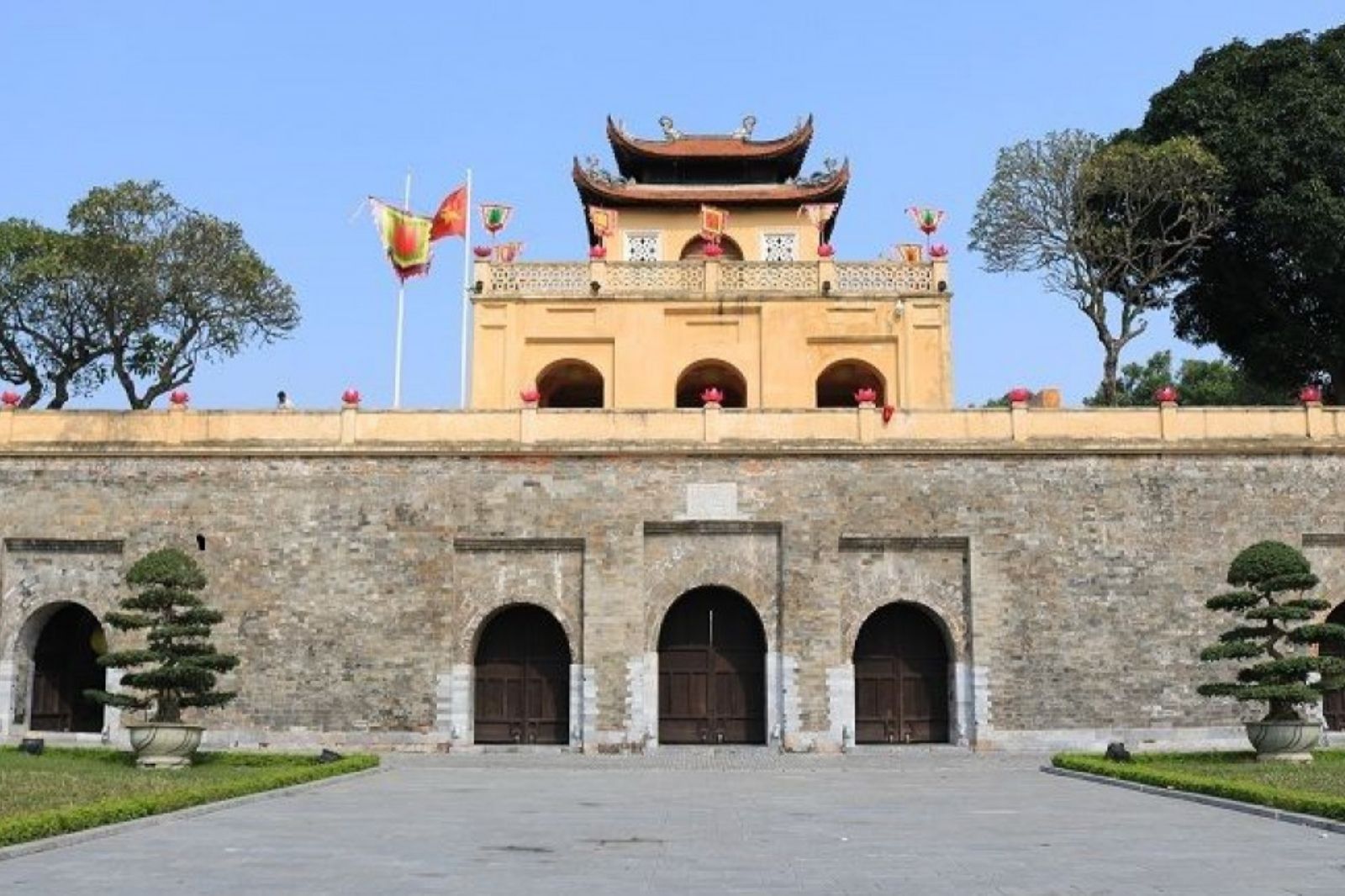 Ghé thăm Hoàng Thành Thăng Long nghe kể chuyện lịch sử