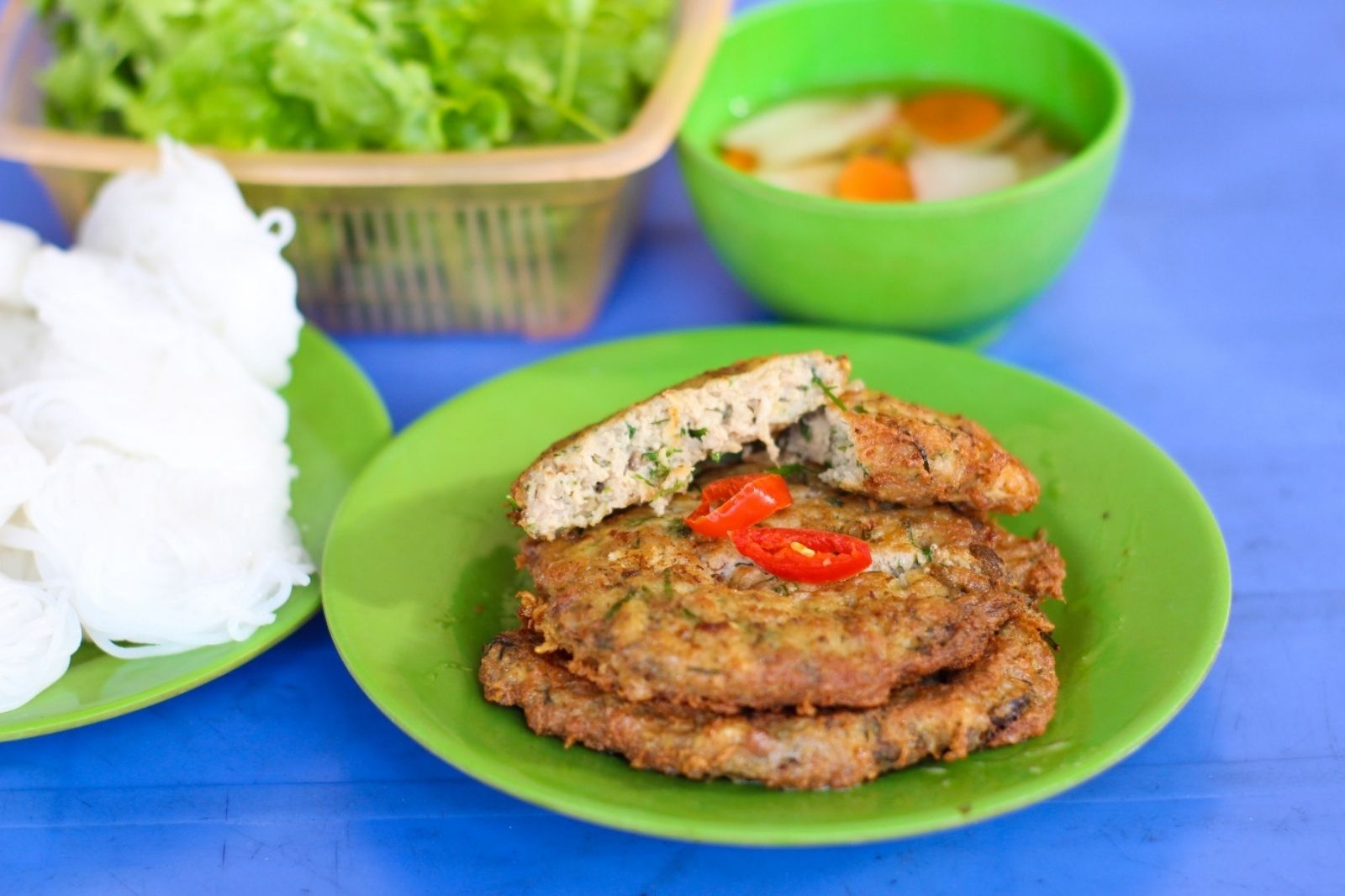 Món chả rươi với hương vị ấn tượng