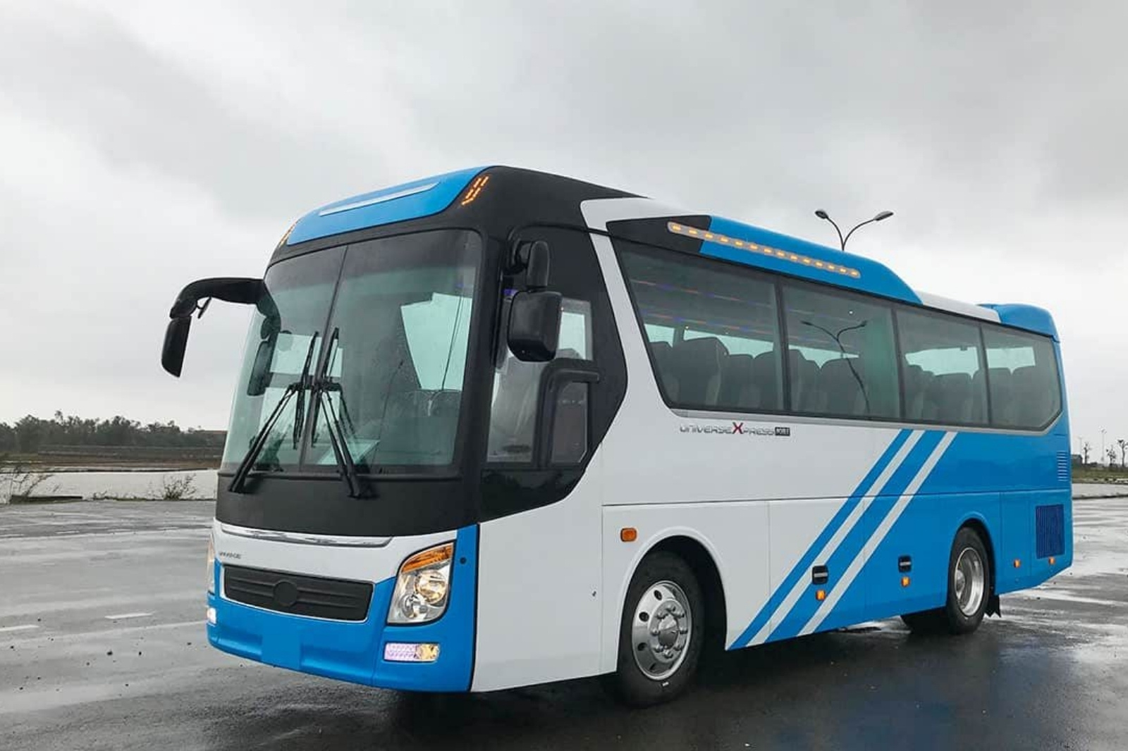 Những rủi ro tiềm ẩn khi thuê xe 35 chỗ không rõ nguồn gốc
