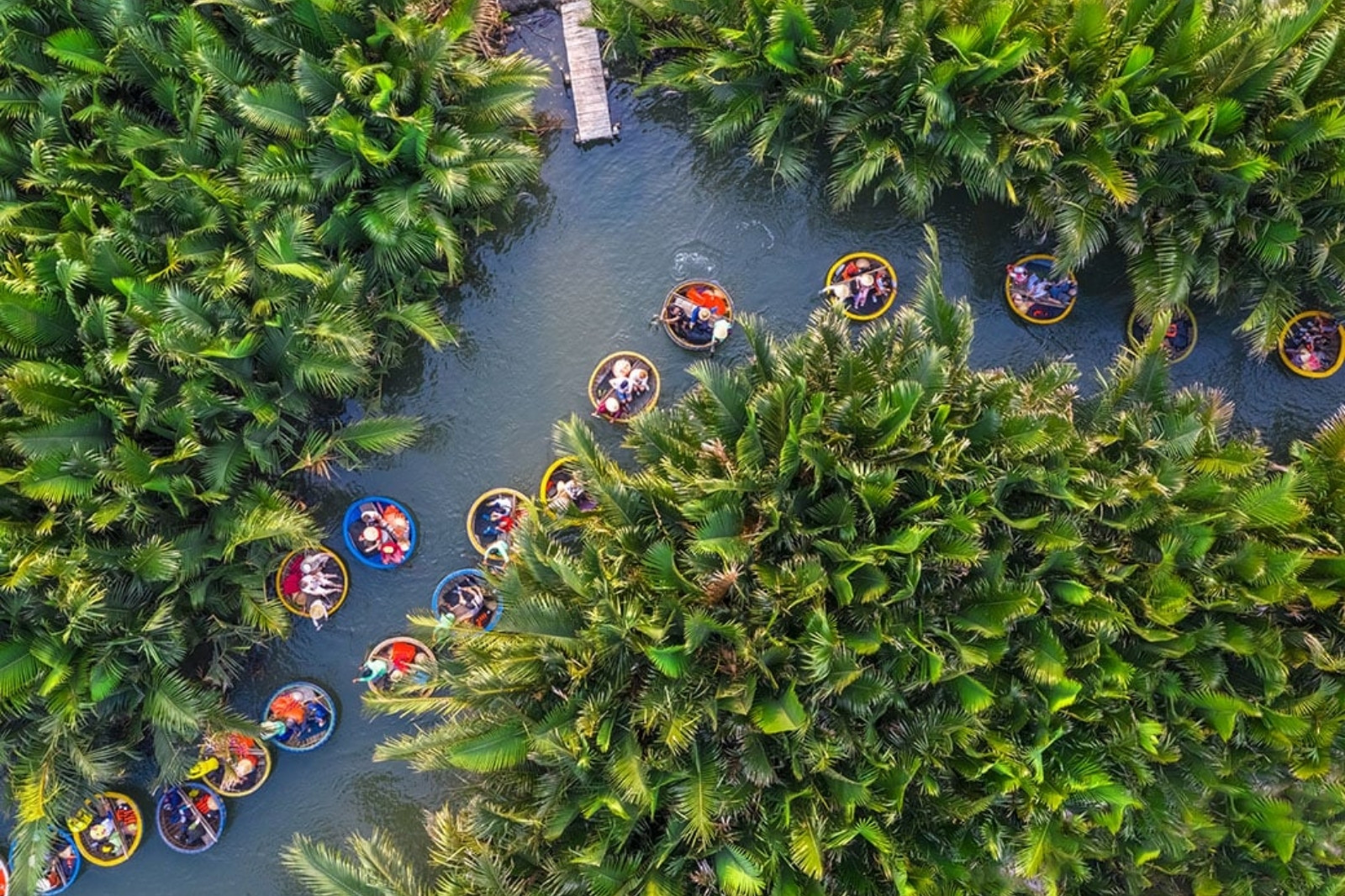 Một miền Tây thu nhỏ ở giữa phố cổ